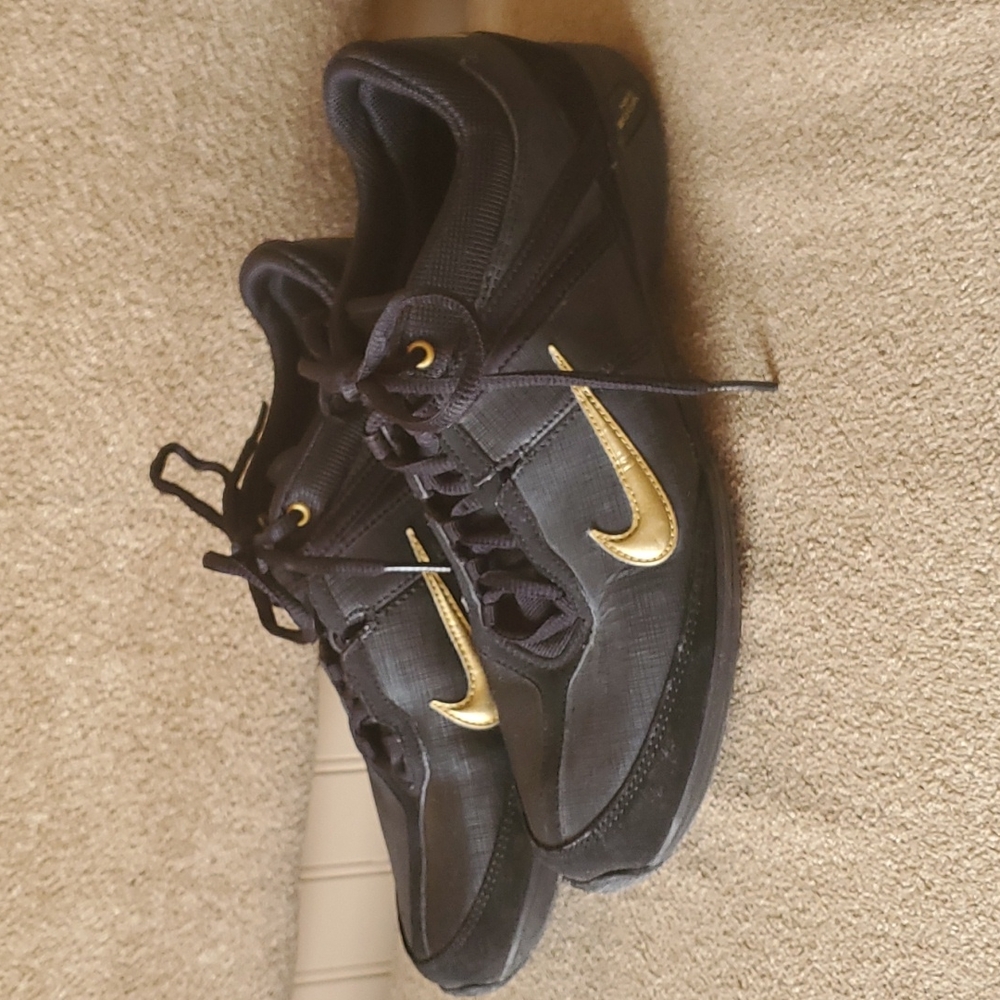 Mens Nike Zoom sneakers tennis shoes size 8 black gold - Picture 2 of 9